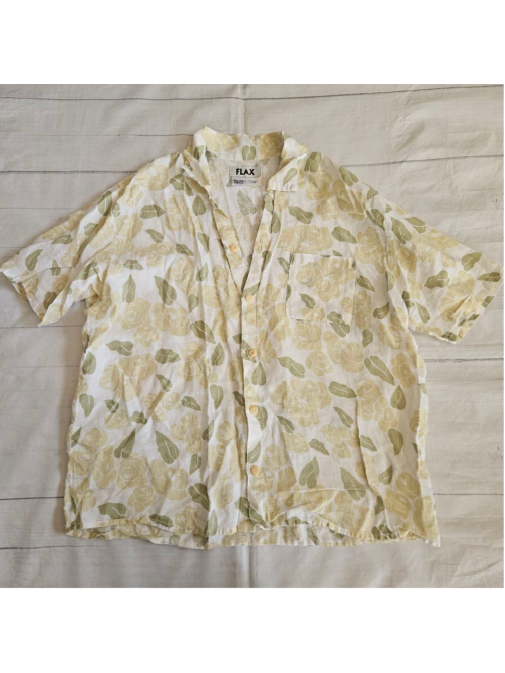 Flax Pale Floral Linen Short Sleeve Button Up Mens Small Vacation Casual